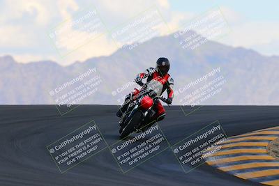 media/Oct-03-2022-Moto Forza (Mon) [[5f077a3730]]/Beginner Group/Session 5 (Turn 12)/